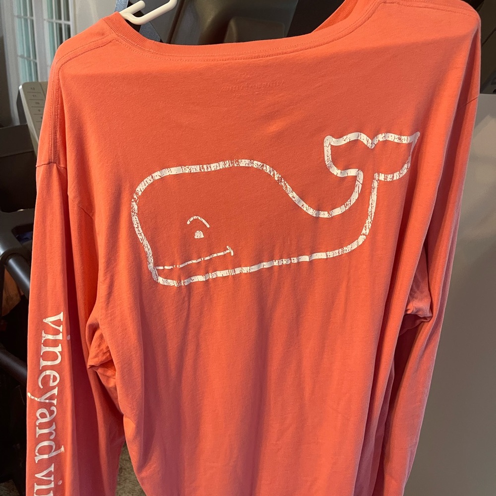 Coral vineyard vines long sleeve tee